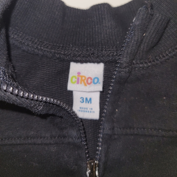 Set of 3 - UNISEX Baby Bodysuit & Jacket - Picture 5 of 5